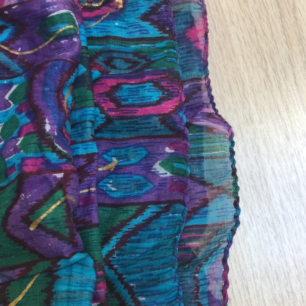 Scarf - Picture 2 of 2